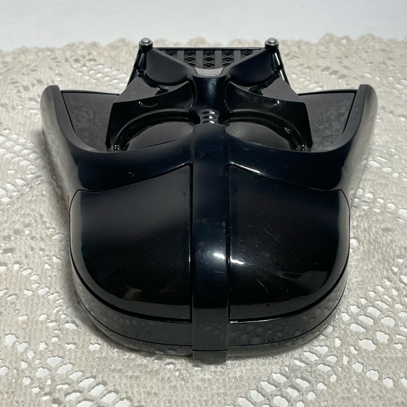 Hasbro Gaming Simon Star Wars Darth Vader Hand Held Game Sound & Lights Works - Picture 4 of 10